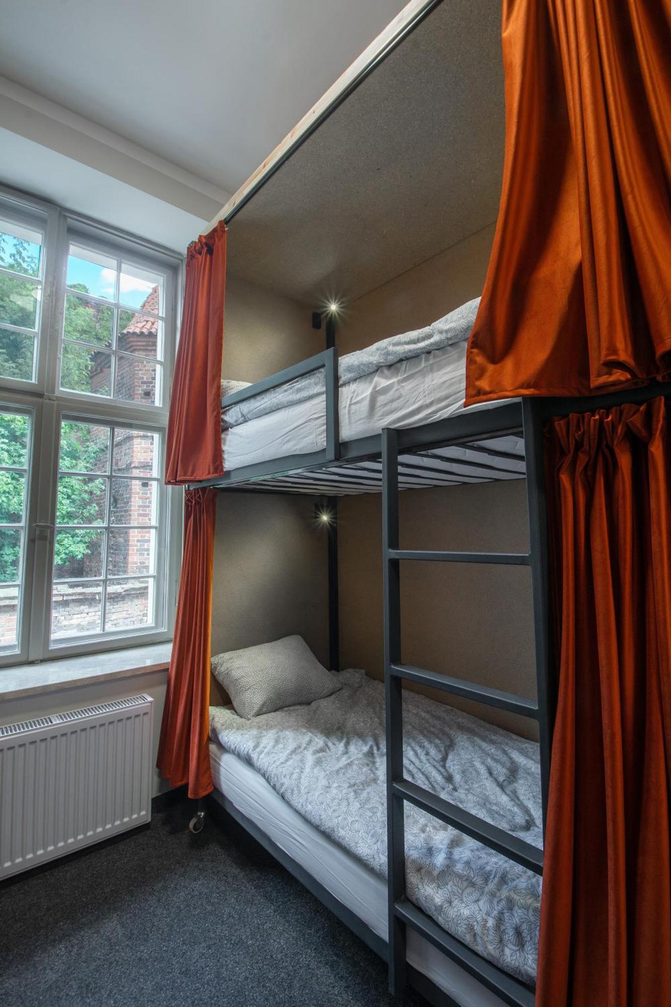 Happy Street Hostel Stary Toruń Exterior foto